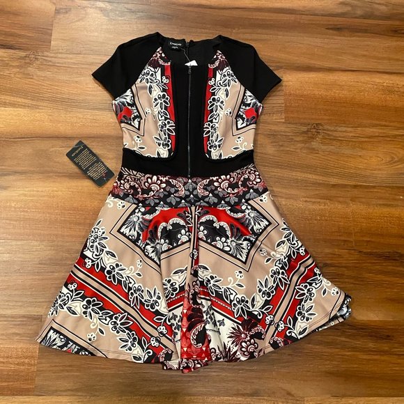 bebe Dresses & Skirts - Bebe Zipper Front Print Scuba Dress Size Medium NWT
